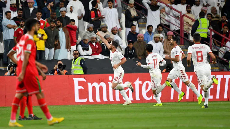 Biến đối thủ thành Ronaldo, Alireza Beiranvand đưa đội nhà vào tứ kết - Bóng Đá