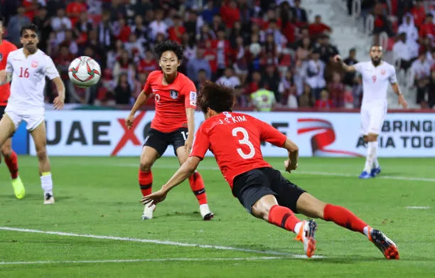 Đánh bại Bahrain, Hàn Quốc 'biến' Việt Nam thành đội bóng đặc biệt nhất - Bóng Đá