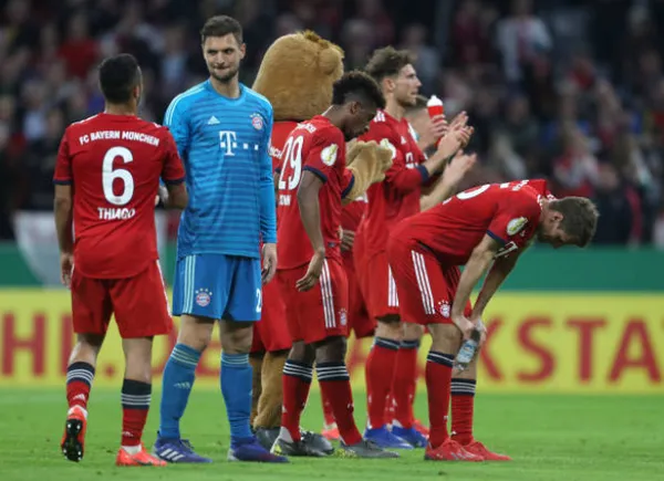 Rượt đuổi không tưởng, Bayern đi tiếp mặc cho đối thủ lập hattrick - Bóng Đá