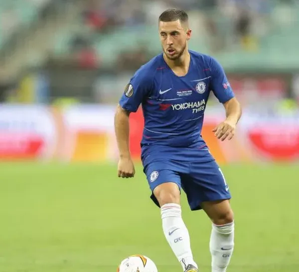 Eden Hazard cắt tóc - Bóng Đá