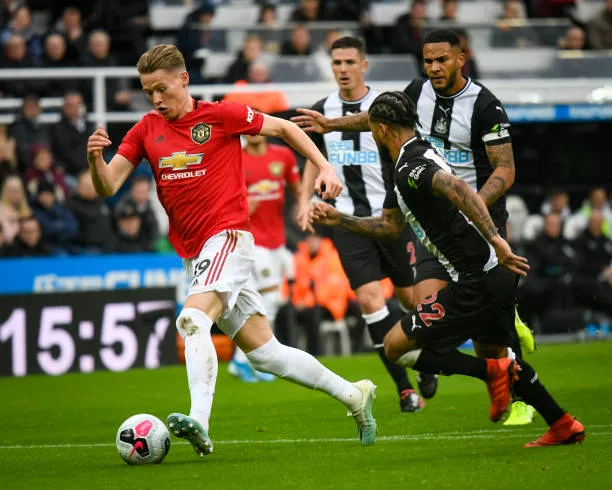 TRỰC TIẾP Newcastle 0-0 Man Utd: Longstaff suýt gieo sầu cho Quỷ đỏ (H1) - Bóng Đá