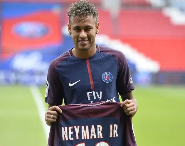 'Thả thính' Pep, Neymar đập tan hi vọng của Real - Bóng Đá