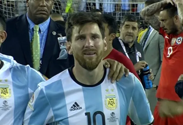 Mẹ Messi đau khổ vì con trai - Bóng Đá