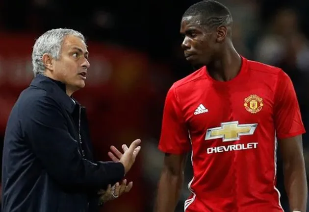 Pogba mâu thuẫn với Mou - Bóng Đá