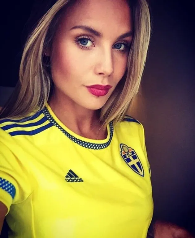 Top 10 nàng WAGS 9X gây thương nhớ tại World Cup 2018 - Bóng Đá