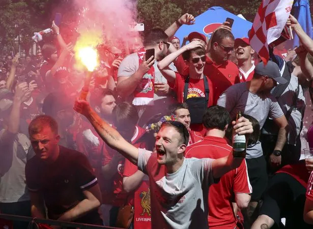 Hooligan Nga phát động 'làm thịt' World Cup 2018 - Bóng Đá