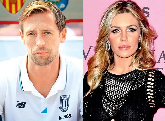 Đây, bí quyết thoát ế của Peter Crouch dành cho 'hội FA' - Bóng Đá