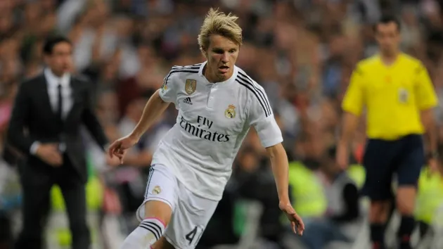 Real cho Ajax mượn Martin Odegaard - Bóng Đá