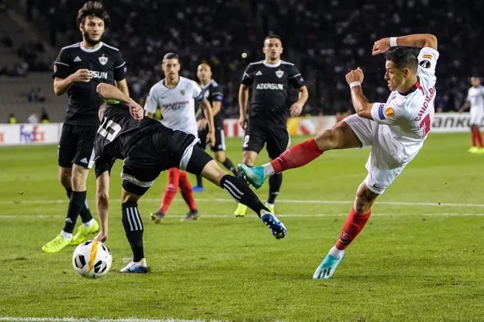 Cựu sao M.U toả sáng, Sevilla đại thắng Qarabag ngay tại Azersun Arena - Bóng Đá