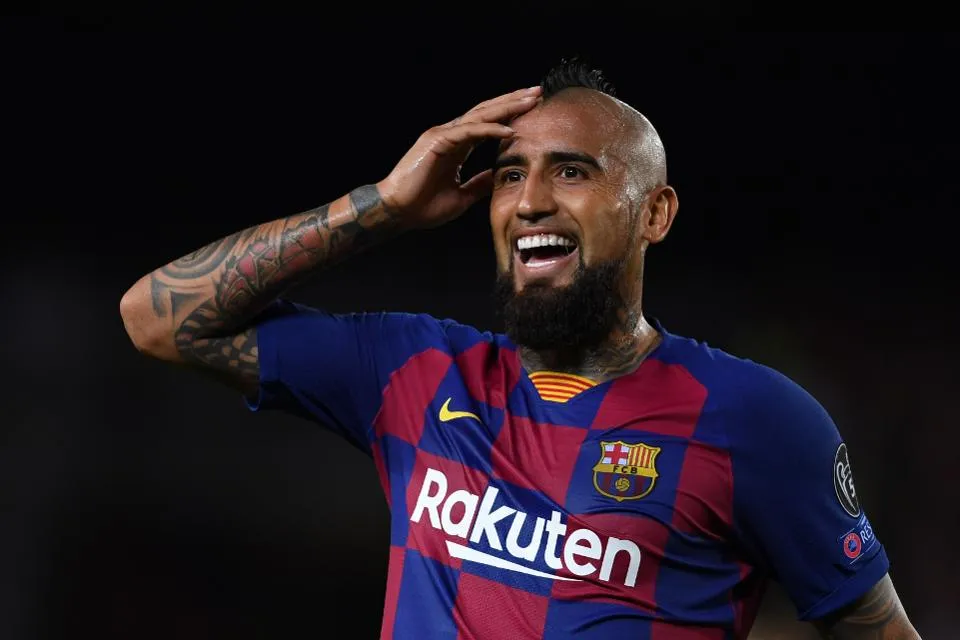 Inter Linked Vidal: “I’d Like To Stay At Barcelona But If I No Longer Feel Important I’ll Have To Find A Solution” - Bóng Đá