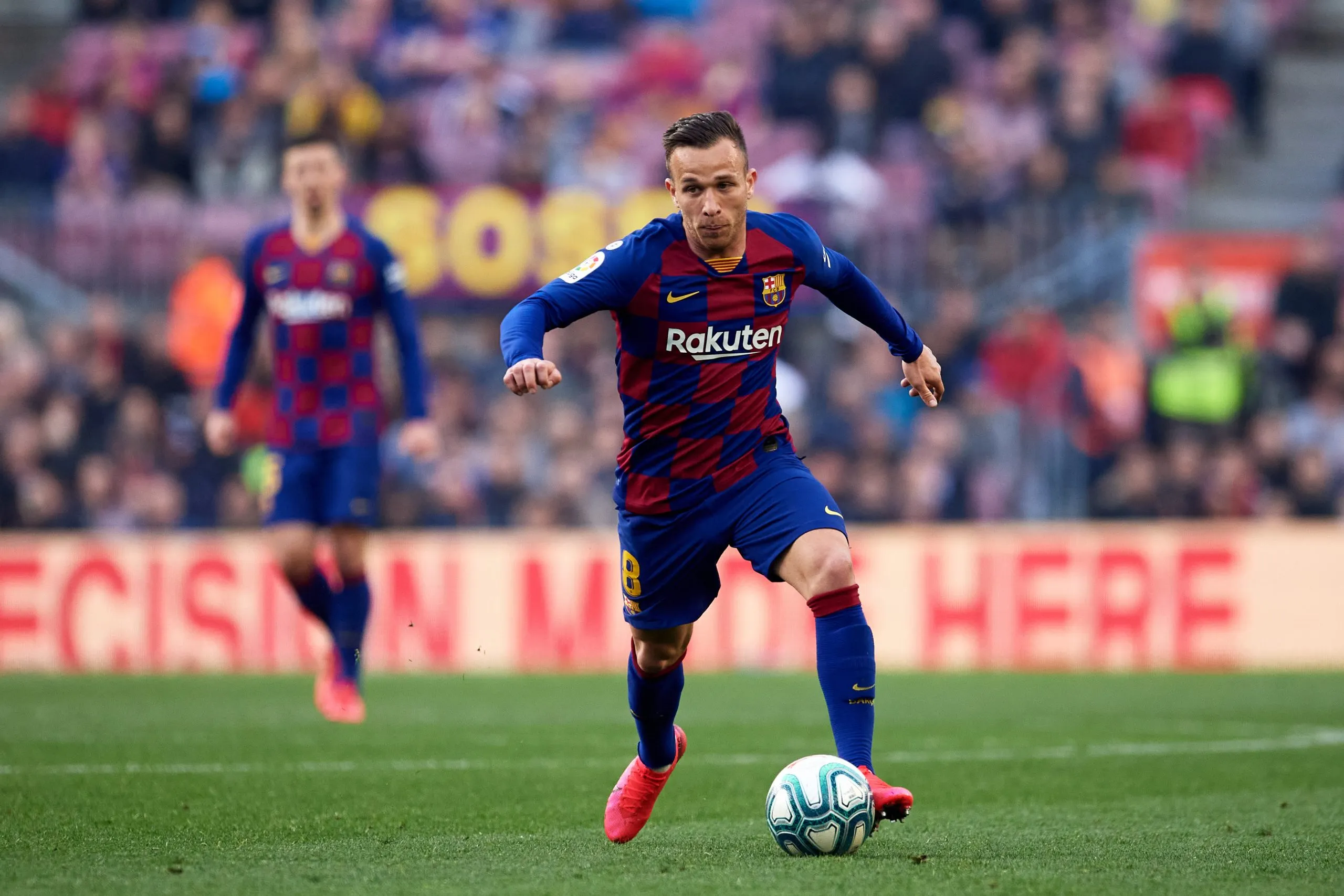 Barcelona chiefs 'give Juventus green light to talk to Arthur' - Bóng Đá