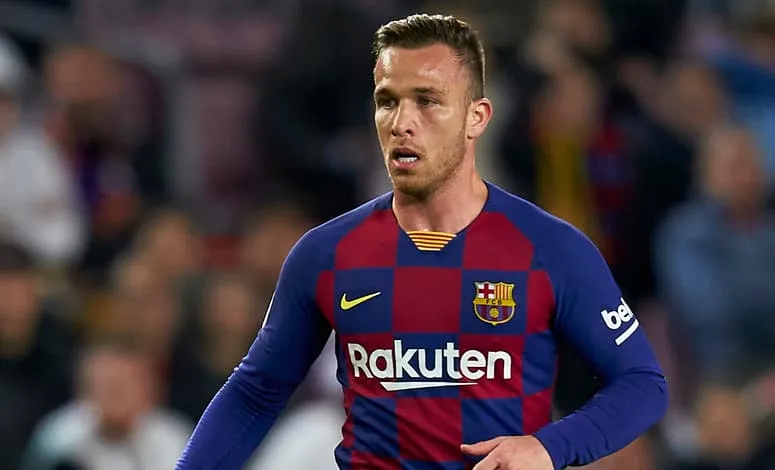 Barcelona chiefs 'give Juventus green light to talk to Arthur' - Bóng Đá