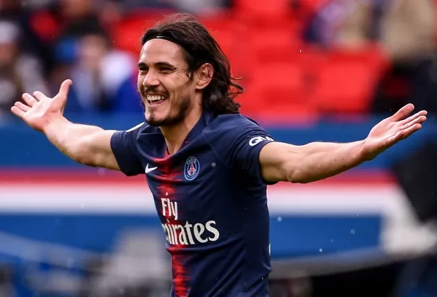 Benfica could win the race to sign Edinson Cavani, according to CNN journalist Tancredi Palmeri.  - Bóng Đá