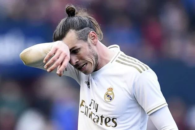 Bale and Zidane's awkward reunion - Bóng Đá