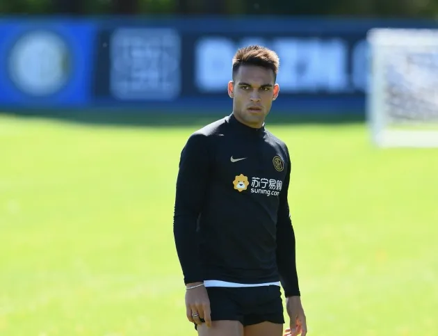 Barcelona see the possibility of signing Lautaro vanish - Bóng Đá