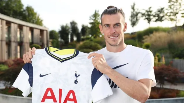 Gareth Bale open to second season at Tottenham, confirms agent - Bóng Đá