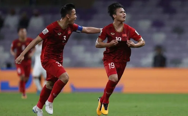 4 cầu thủ Việt Nam nên xuất ngoại thi đấu: Bất ngờ cái tên thứ tư - Bóng Đá