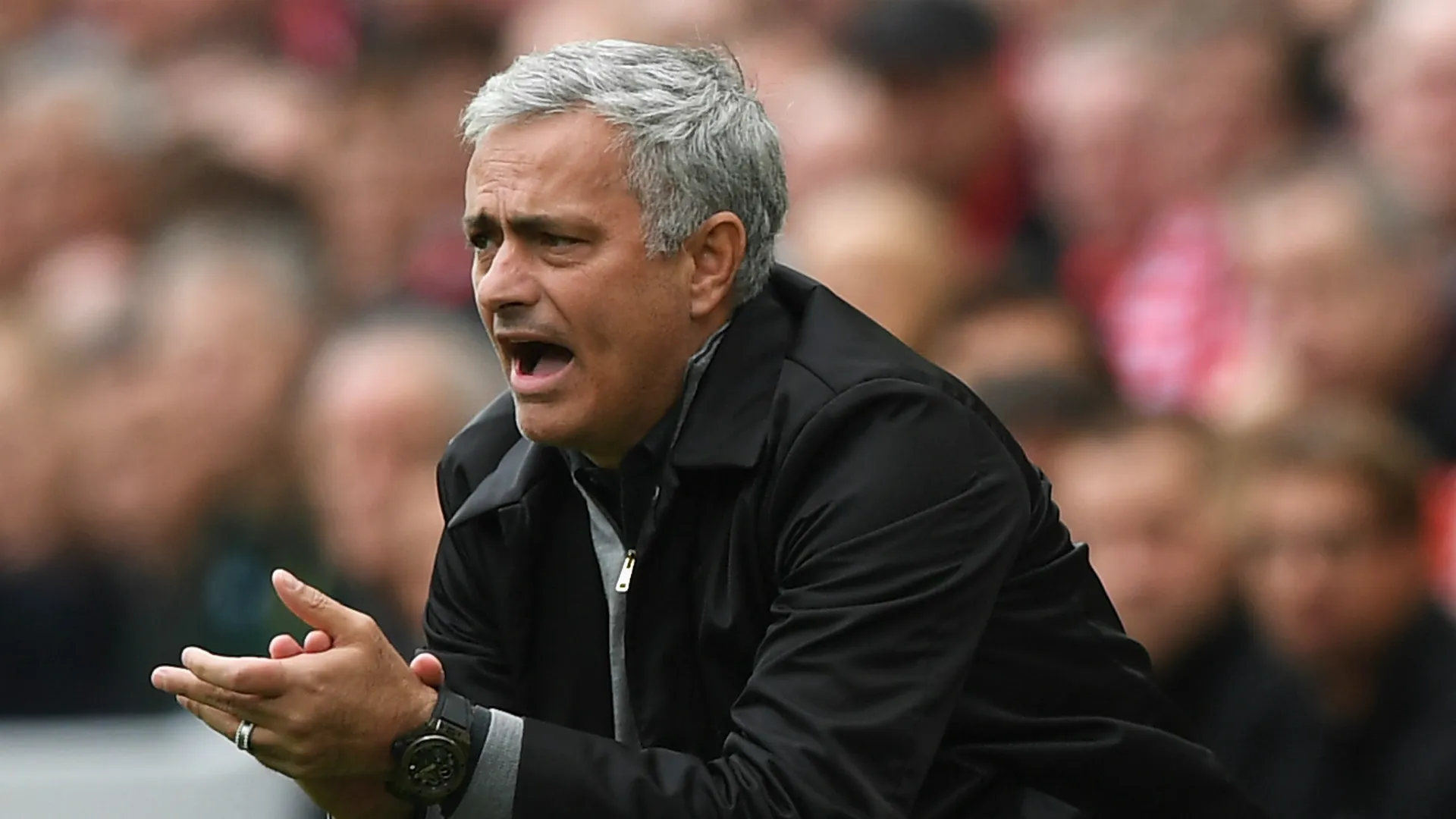 Jose Mourinho makes promise to Manchester United fans ahead of Manchester derby - Bóng Đá