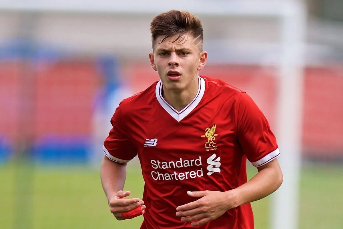 LEWIS AGREES NEW LIVERPOOL DEAL   - Bóng Đá