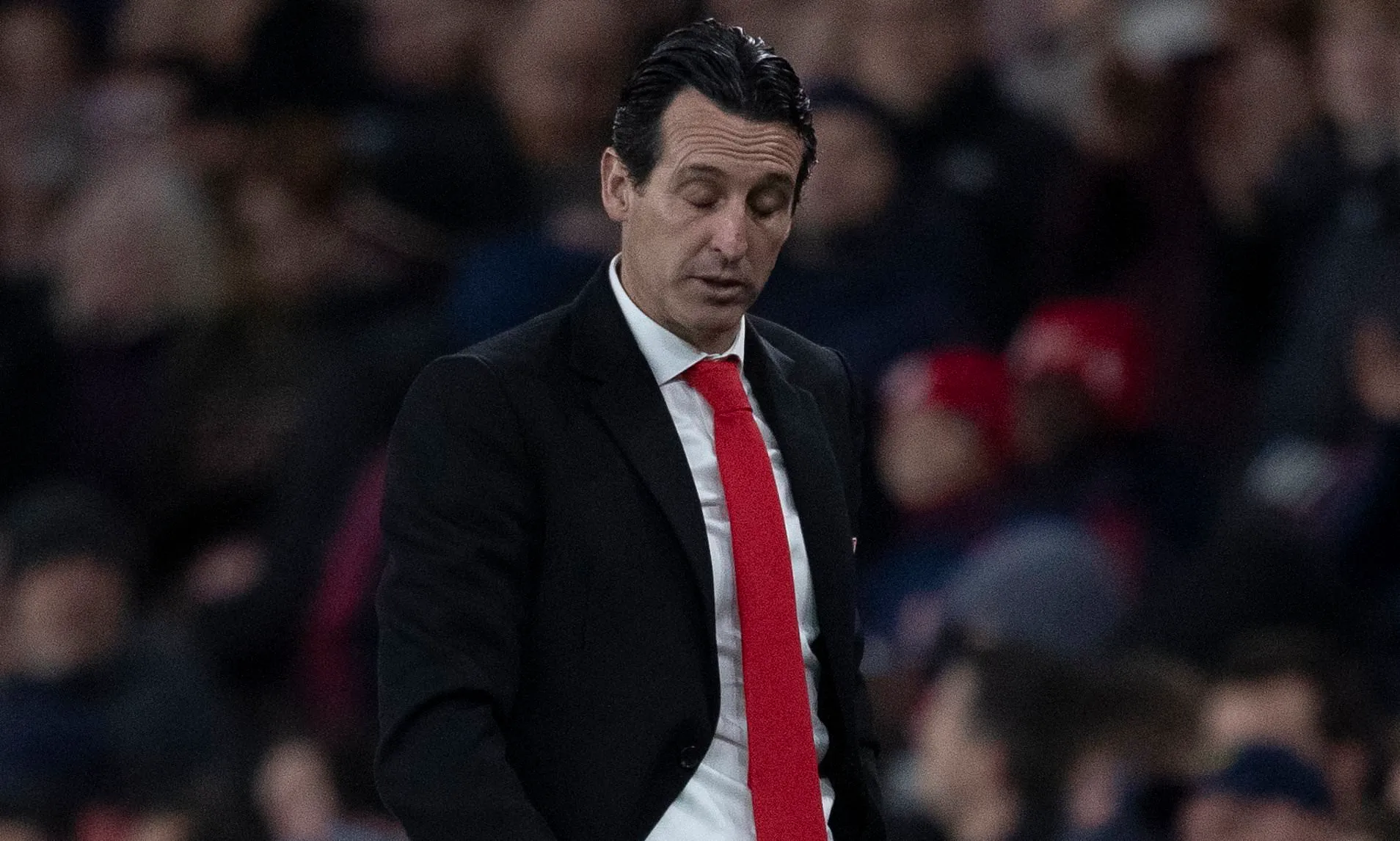Two agents of Arsenal players have contacted club chiefs to question Unai Emery's job - Bóng Đá
