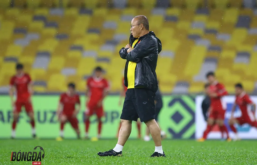 Văn Toàn chính thức trở lại, thầy Park sẵn sàng đấu Malaysia - Bóng Đá