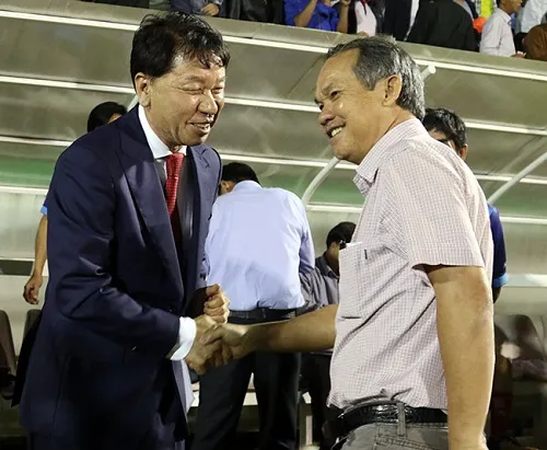Giúp TP.HCM lên đỉnh V-League 2019, bạn thân thầy Park không quên ơn bầu Đức - Bóng Đá