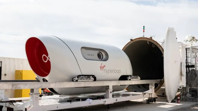 Tàu siêu tốc sử dụng công nghệ đại cách mạng của Elon Musk thử nghiệm chở khách thành công - Ảnh 2.