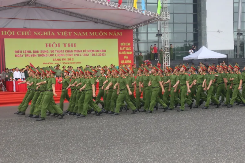 Khai mạc Hội thi điều lệnh, bắn súng, võ thuật chào mừng kỷ niệm 60 năm Ngày truyền thống lực lượng CSND -0