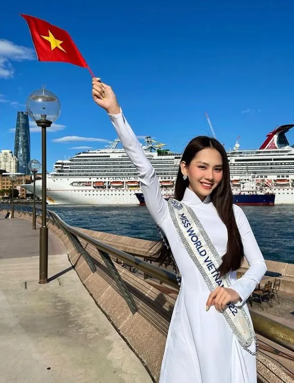 mai-phuong-tang-hang-co-co-hoi-dac-cach-vao-top-40-miss-world-10