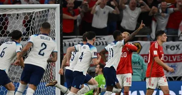 Rashford bùng nổ với cú đúp, tuyển Anh hủy diệt xứ Wales - Bóng Đá