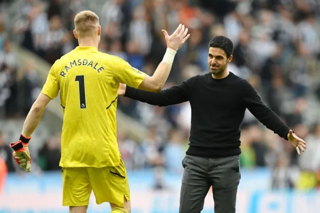 Mikel Arteta sends message to Aaron Ramsdale ahead of January transfer window - Bóng Đá