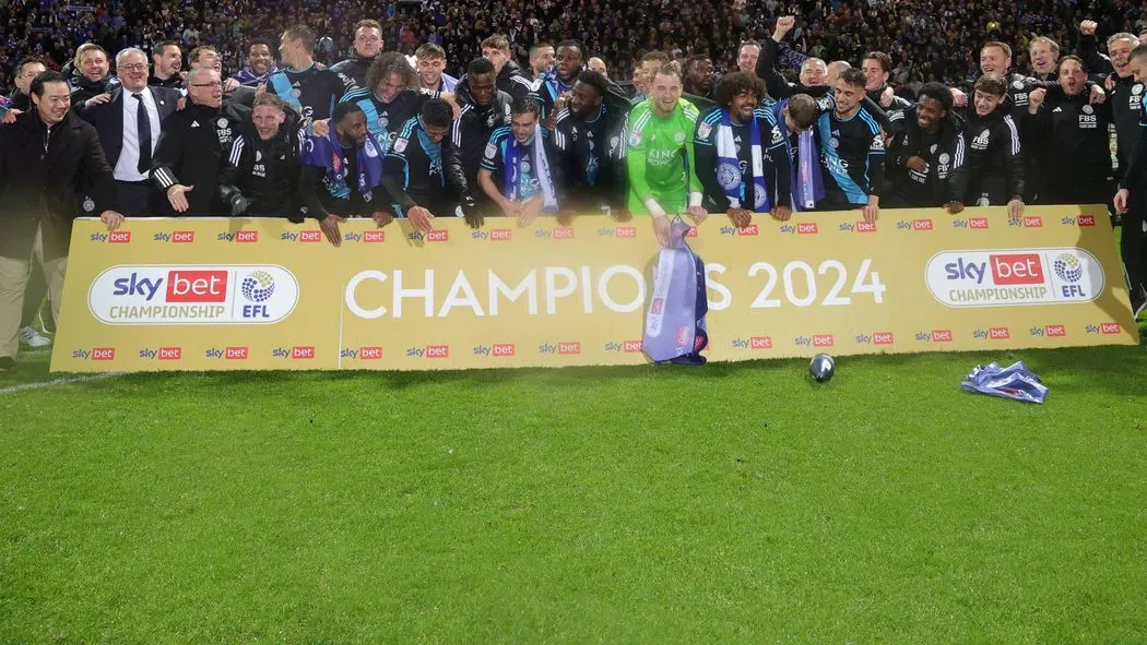 Leicester City mở hội - Bóng Đá