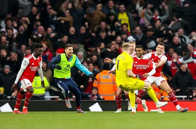 Arsenal thật ảo diệu - Bóng Đá