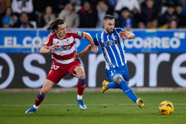 Alvaro Fernandez: ‘Erik ten Hag didn’t count on me - Bóng Đá