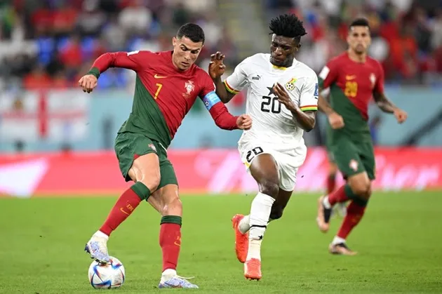 ‘Would be an awesome signing’ - Manchester United fans send transfer message over Ghana star - Bóng Đá