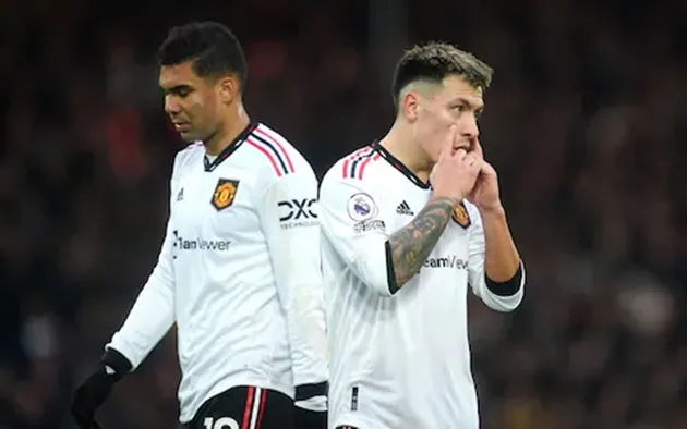 Jamie Carragher insists Liverpool nightmare lays bare Man Utd over-reliance on Casemiro - Bóng Đá