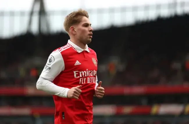 Emile Smith Rowe có 8 trận đấu cứu cánh cho Arsenal - Bóng Đá