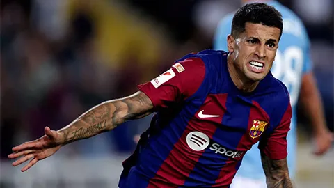 Xavi xác nhận Cancelo cùng đội dự Siêu cúp TBN - Bóng Đá