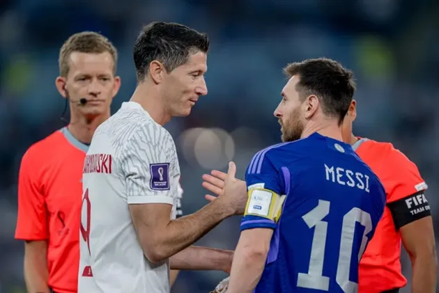 Lewandowski tiết lộ đoạn đối thoại với Messi - Bóng Đá
