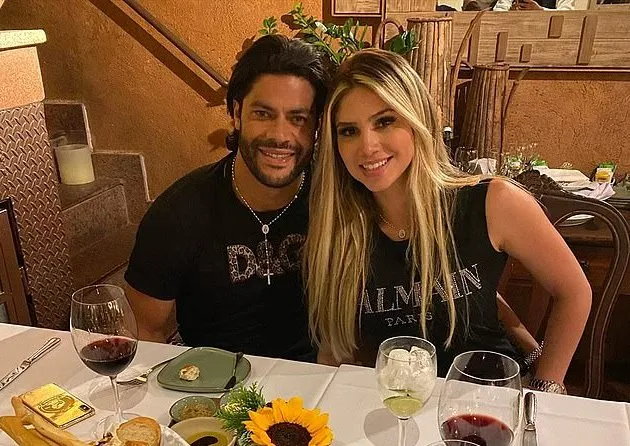 Brazilian striker Hulk's ex-wife, 34, says she feels like she 'has buried a daughter while she is alive' a - Bóng Đá