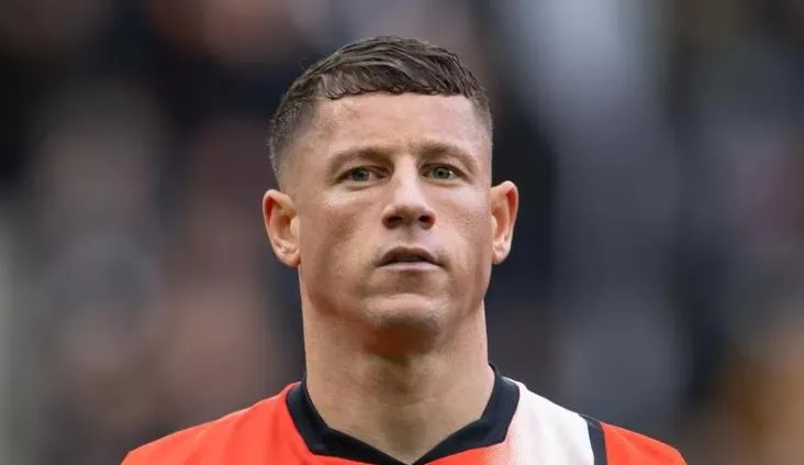 Ross Barkley mang đến những gì Kobbie Mainoo cần - Bóng Đá