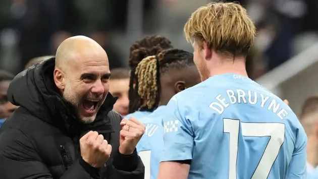 Tầm nhìn chiến thuật của De Bruyne tạo lợi thế cho Man City - Bóng Đá