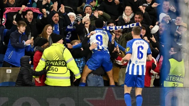 Brighton sẽ được hưởng lợi ra sao khi tạm nghỉ Europa League? - Bóng Đá