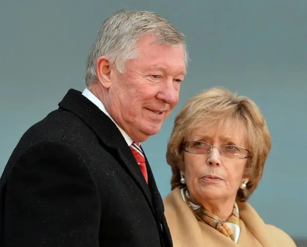 Sir Alex Ferguson 'buys £1.2million five-bed house  - Bóng Đá