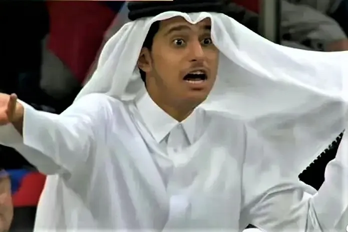 Hoàng tử Qatar nói gì khi được chú ý ở World Cup - Bóng Đá