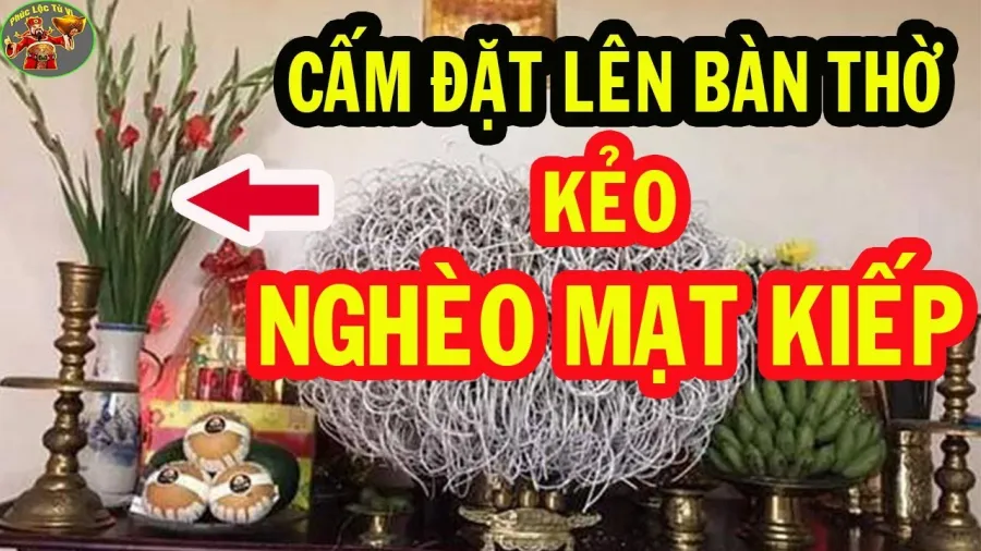 3 thứ đặt trên bàn thờ nghèo khổ xui xẻo