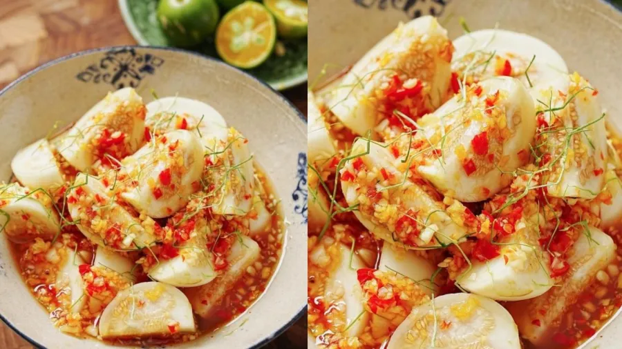 Cà muối là món ăn quen thuộc trên mâm cơm của người Việt.