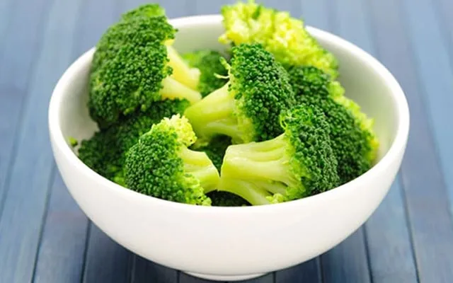 Bông cải xanh giàu protein hơn thịt giàu sắt hơn gan