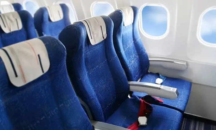 Mọi người thường bỏ qua ghế giữa khi chọn chỗ đặt vé máy bay.