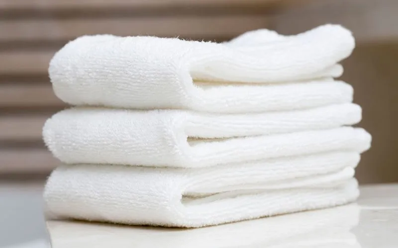 Cách giặt khăn mặt khăn tắm ố vàng